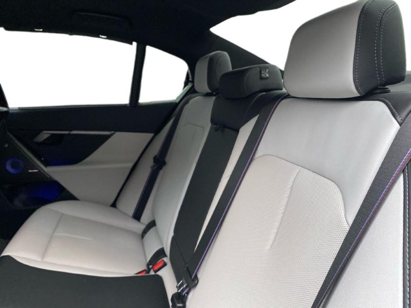 2025 (25) BMW M5 4dr DCT 4984361