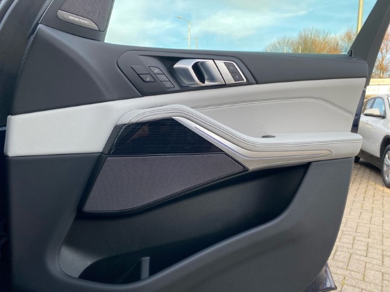 2025 (25) BMW X5 xDrive30d MHT M Sport 5dr Auto 4969536