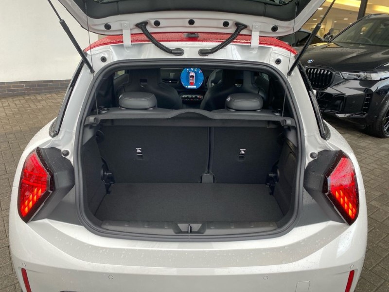 2026 (75) MINI COOPER 2.0 John Cooper Works [Level 2] 3dr Auto 4988513