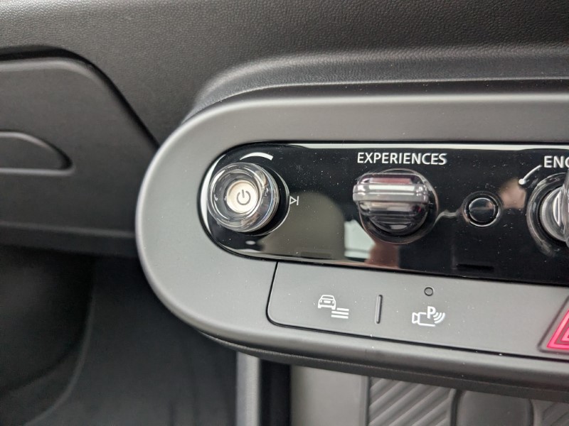 2025 (75) MINI COOPER 2.0 S Exclusive 3dr Auto 5764227