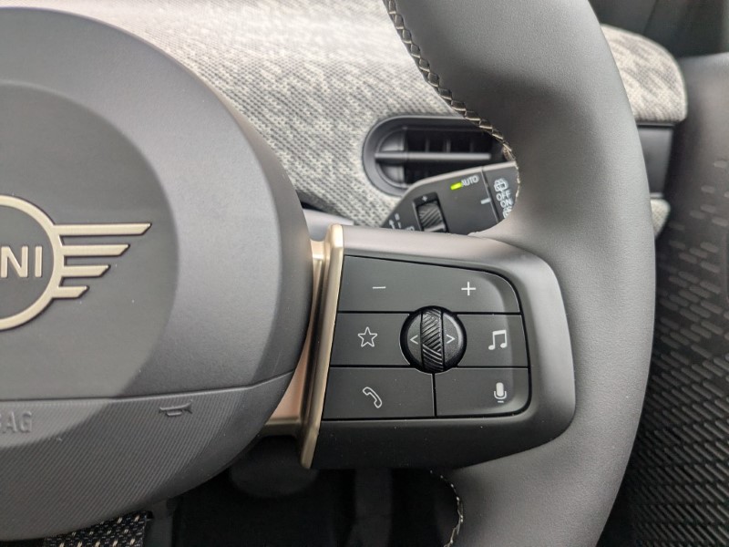 2025 (75) MINI COOPER 2.0 S Exclusive 3dr Auto 5764212