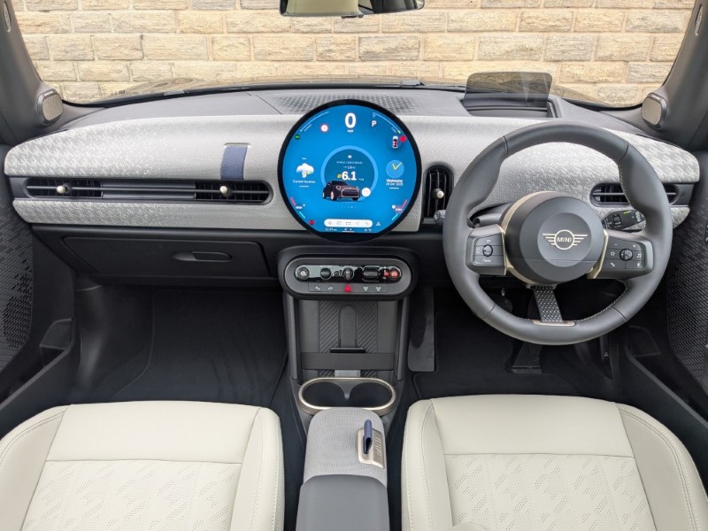 2025 (75) MINI COOPER 2.0 S Exclusive 3dr Auto 5764198