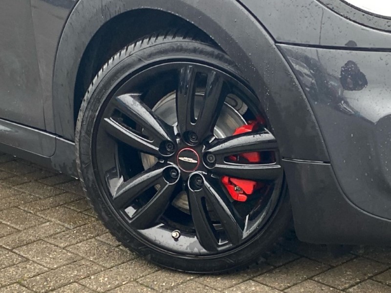 2018 (18) MINI HATCHBACK 2.0 Cooper S Works 210 3dr 4993620