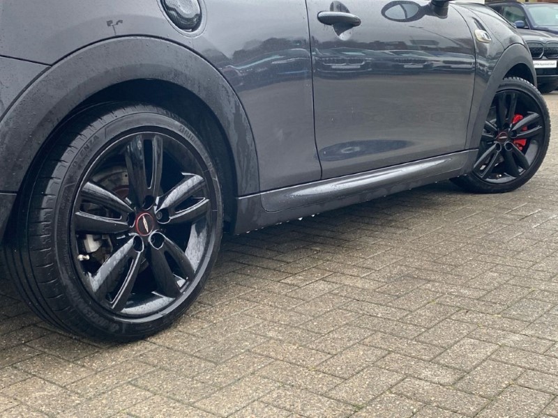 2018 (18) MINI HATCHBACK 2.0 Cooper S Works 210 3dr 4993624