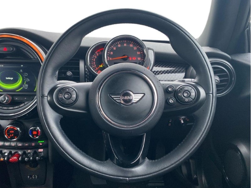 2018 (18) MINI HATCHBACK 2.0 Cooper S Works 210 3dr 4993584