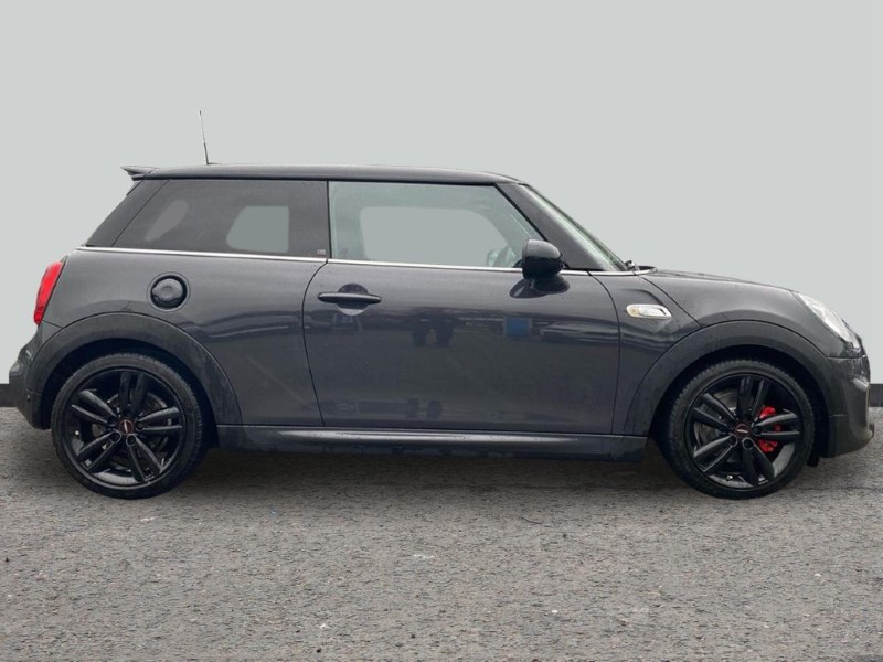 2018 (18) MINI HATCHBACK 2.0 Cooper S Works 210 3dr 4993582