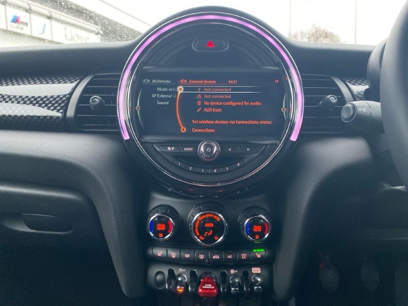 2018 (18) MINI HATCHBACK 2.0 Cooper S Works 210 3dr 4993607