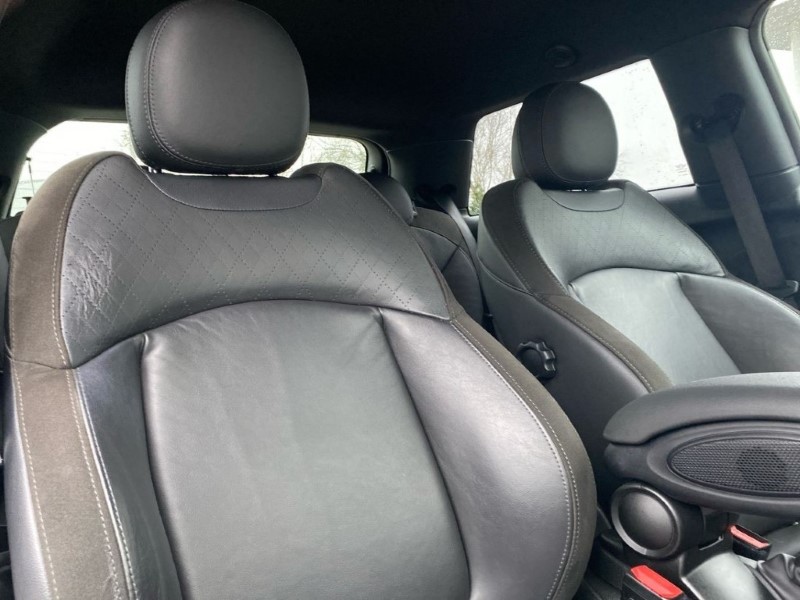 2018 (18) MINI HATCHBACK 2.0 Cooper S Works 210 3dr 4993603