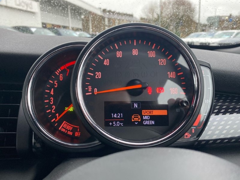 2018 (18) MINI HATCHBACK 2.0 Cooper S Works 210 3dr 4993609