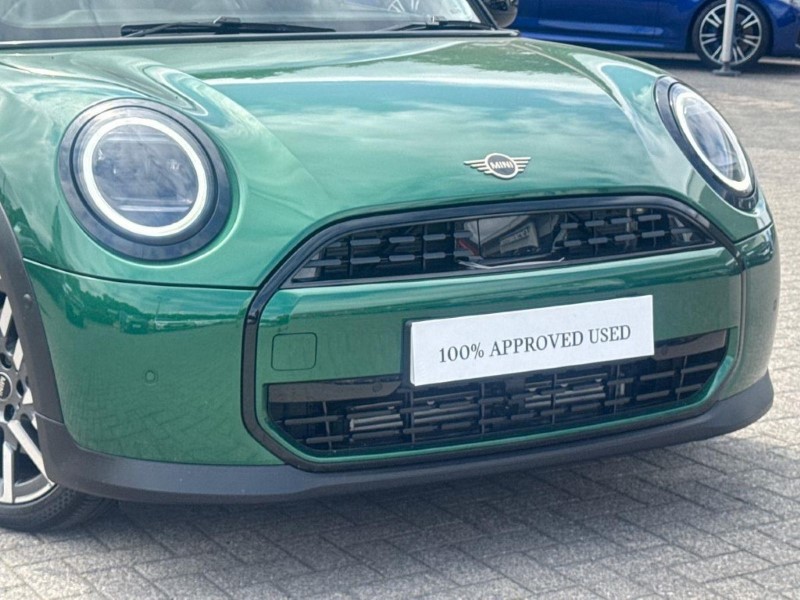 2026 (75) MINI COOPER 1.5 C Classic 5dr Auto 5650056