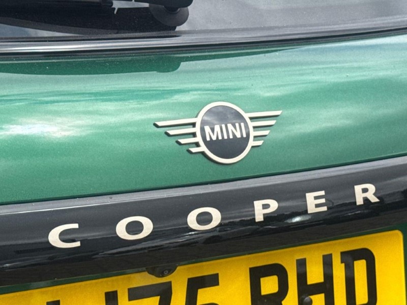 2026 (75) MINI COOPER 1.5 C Classic 5dr Auto 5650060