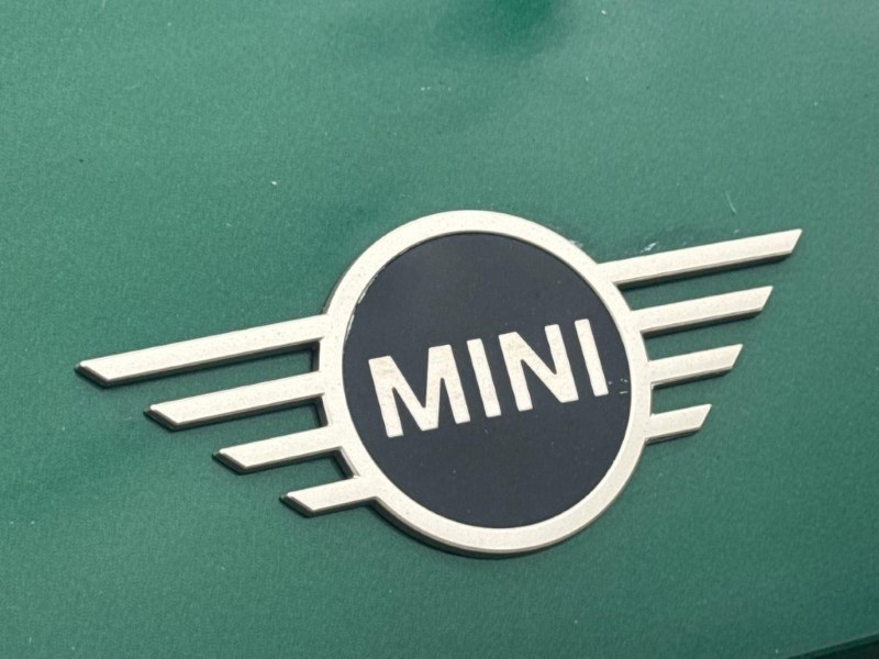 2026 (75) MINI COOPER 1.5 C Classic 5dr Auto 5650057