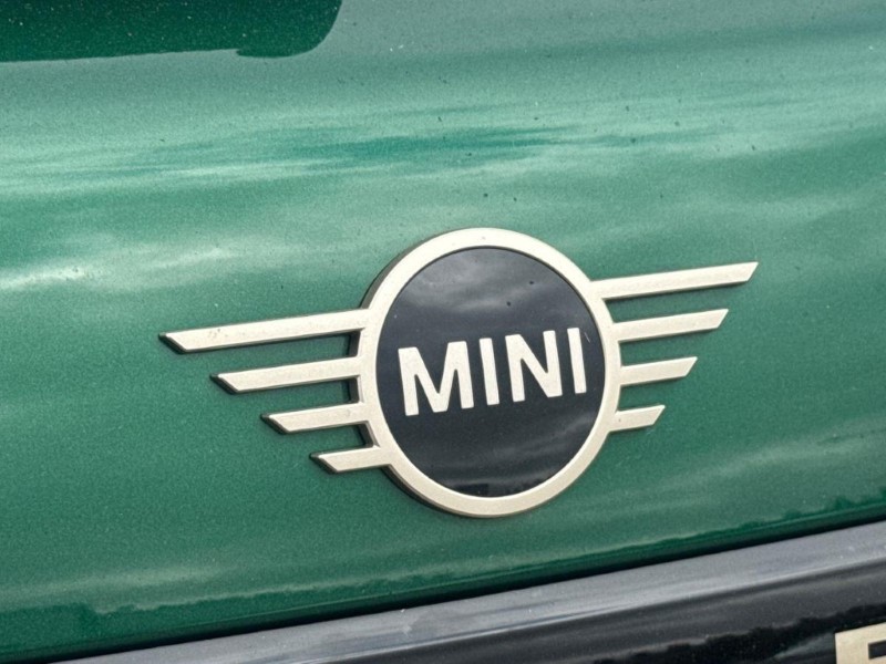 2026 (75) MINI COOPER 1.5 C Classic 5dr Auto 5650059