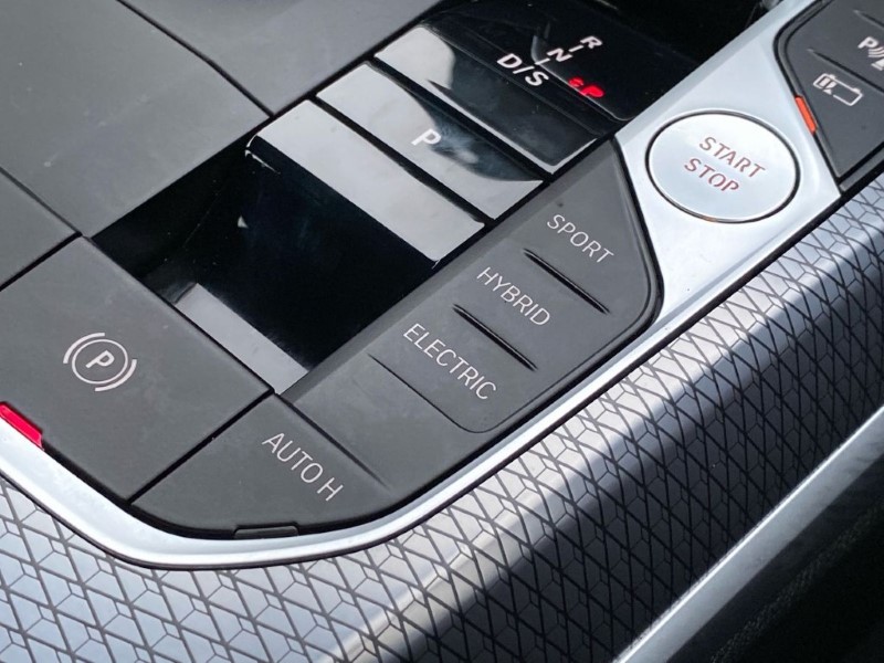 2023 (73) BMW 3 SERIES 330e M Sport 4dr Step Auto 4986258