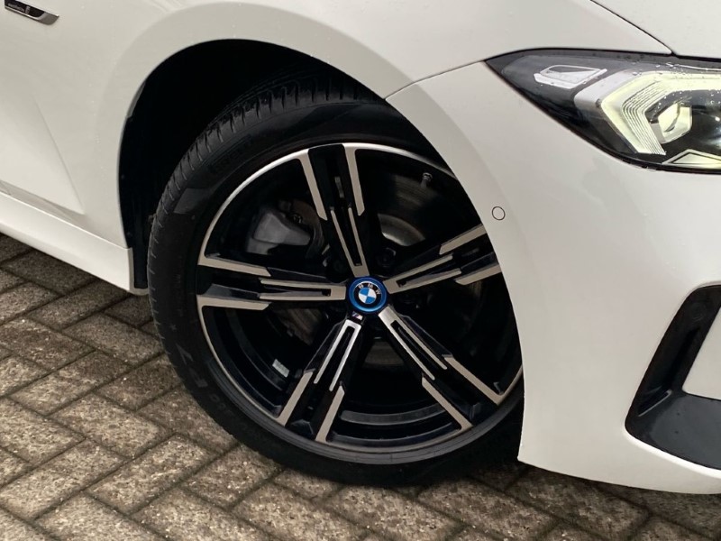 2023 (73) BMW 3 SERIES 330e M Sport 4dr Step Auto 4986282