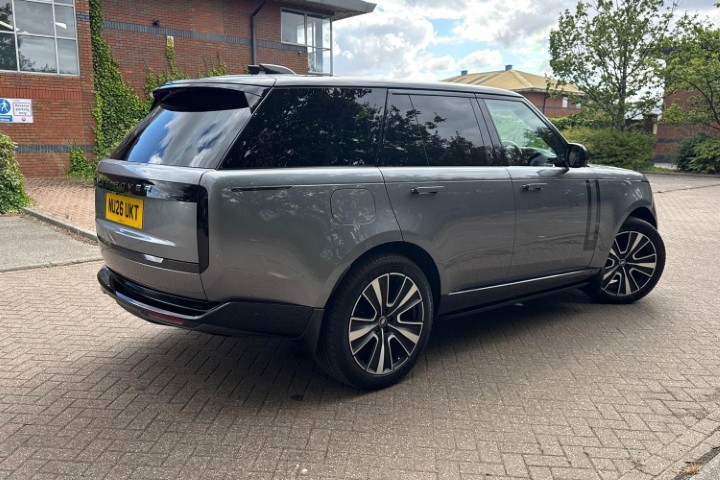 2026 (26) LAND ROVER RANGE ROVER 3.0 P460e Autobiography 4dr Auto 5671640