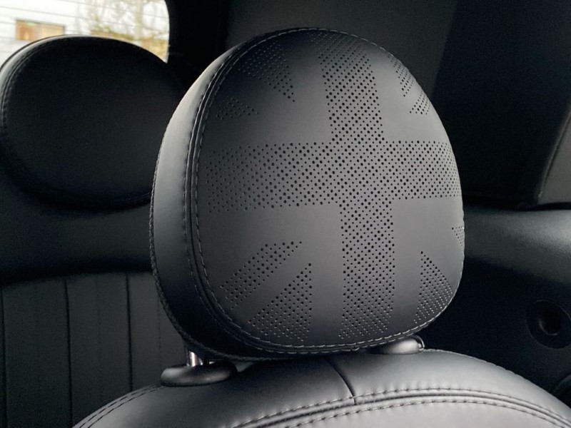 2022 (72) MINI CONVERTIBLE 1.5 Cooper Exclusive 2dr Auto 4987628