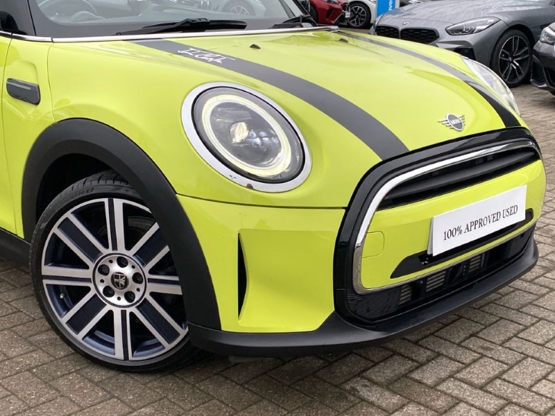 2022 (72) MINI CONVERTIBLE 1.5 Cooper Exclusive 2dr Auto 4987630