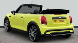 2022 (72) MINI CONVERTIBLE 1.5 Cooper Exclusive 2dr Auto 1