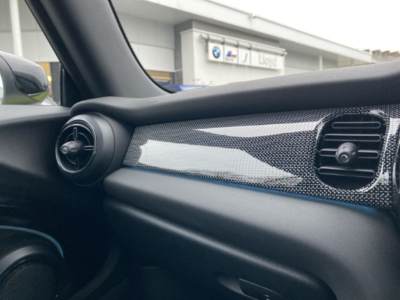 2022 (72) MINI CONVERTIBLE 1.5 Cooper Exclusive 2dr Auto 4987622