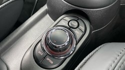 2022 (72) MINI CONVERTIBLE 1.5 Cooper Exclusive 2dr Auto 4987624