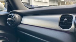 2023 (23) MINI HATCHBACK 1.5 Cooper Exclusive Premium 3dr Auto 4986476