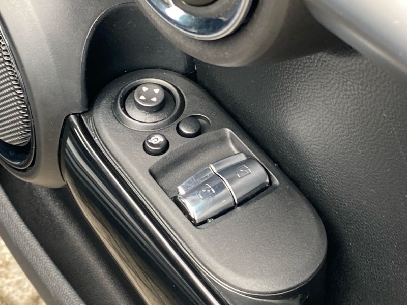 2023 (23) MINI HATCHBACK 1.5 Cooper Exclusive Premium 3dr Auto 4986467