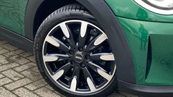 2023 (23) MINI HATCHBACK 1.5 Cooper Exclusive Premium 3dr Auto 4986487