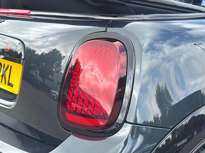 2026 (75) MINI COOPER 2.0 S Sport 2dr Auto 5649907