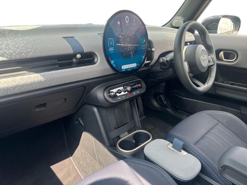 2026 (75) MINI COOPER 1.5 C Exclusive 3dr Auto 5649970
