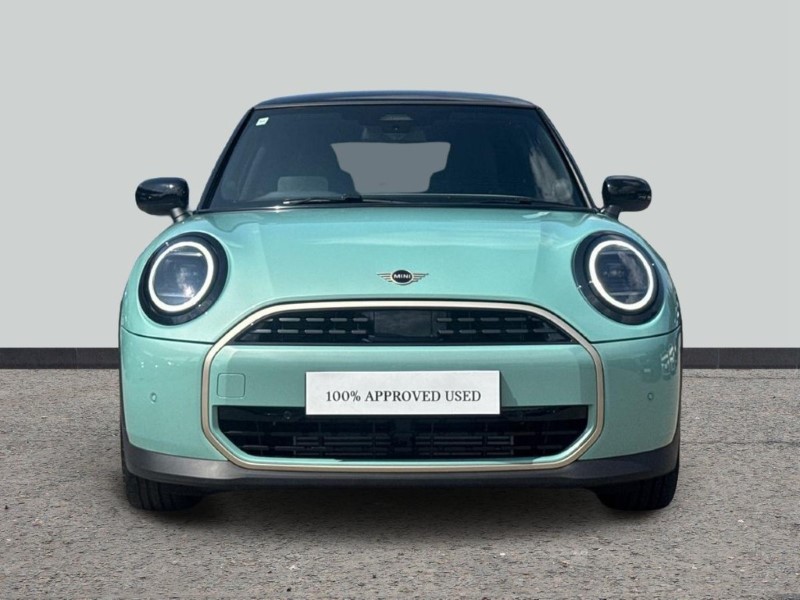 2026 (75) MINI COOPER 1.5 C Exclusive 3dr Auto 5649979
