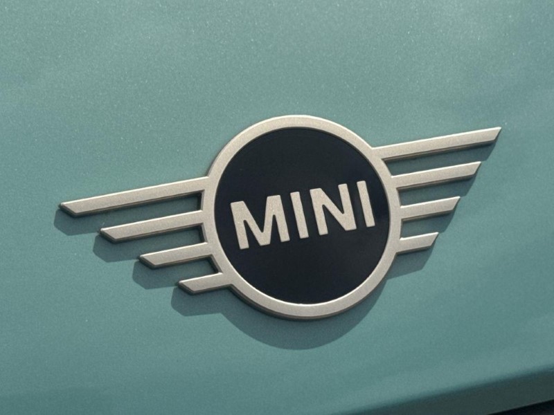 2026 (75) MINI COOPER 1.5 C Exclusive 3dr Auto 5650006