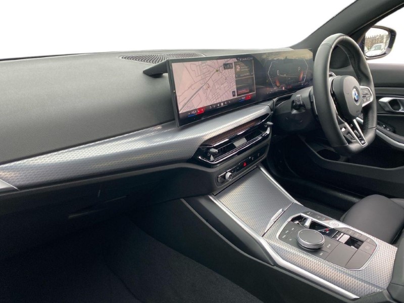 2025 (25) BMW 3 SERIES 320i M Sport 4dr Step Auto 5008999