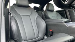 2025 (25) BMW 3 SERIES 320i M Sport 4dr Step Auto 5009003