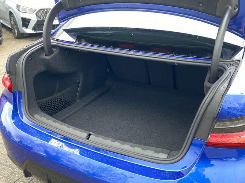 2025 (25) BMW 3 SERIES 320i M Sport 4dr Step Auto 5009029