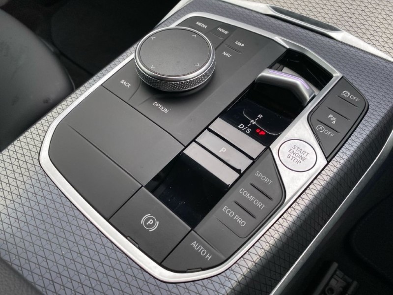 2025 (25) BMW 3 SERIES 320i M Sport 4dr Step Auto 5009002