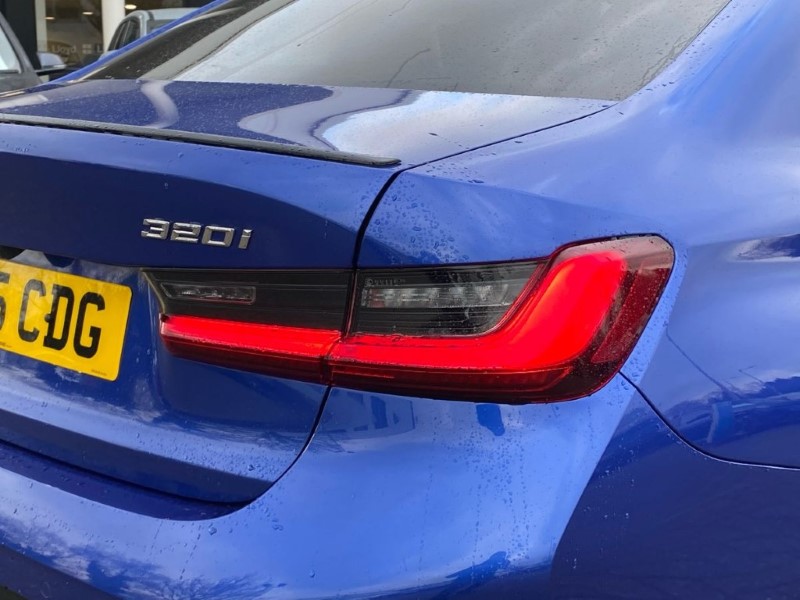 2025 (25) BMW 3 SERIES 320i M Sport 4dr Step Auto 5009037