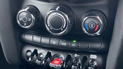 2022 (71) MINI HATCHBACK 1.5 Cooper Sport 3dr 5033190