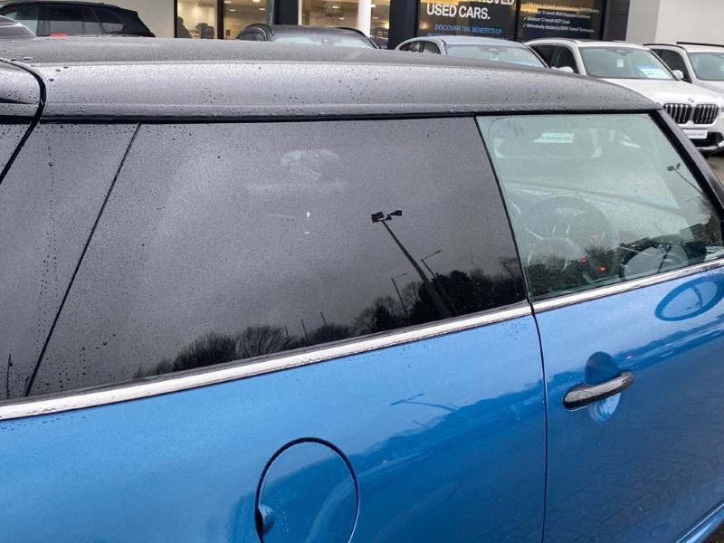 2022 (71) MINI HATCHBACK 1.5 Cooper Sport 3dr 5033209