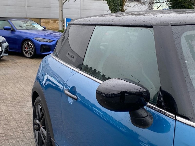 2022 (71) MINI HATCHBACK 1.5 Cooper Sport 3dr 5033208