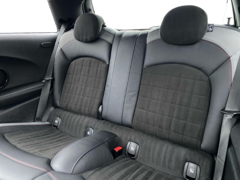 2022 (71) MINI HATCHBACK 1.5 Cooper Sport 3dr 5033174