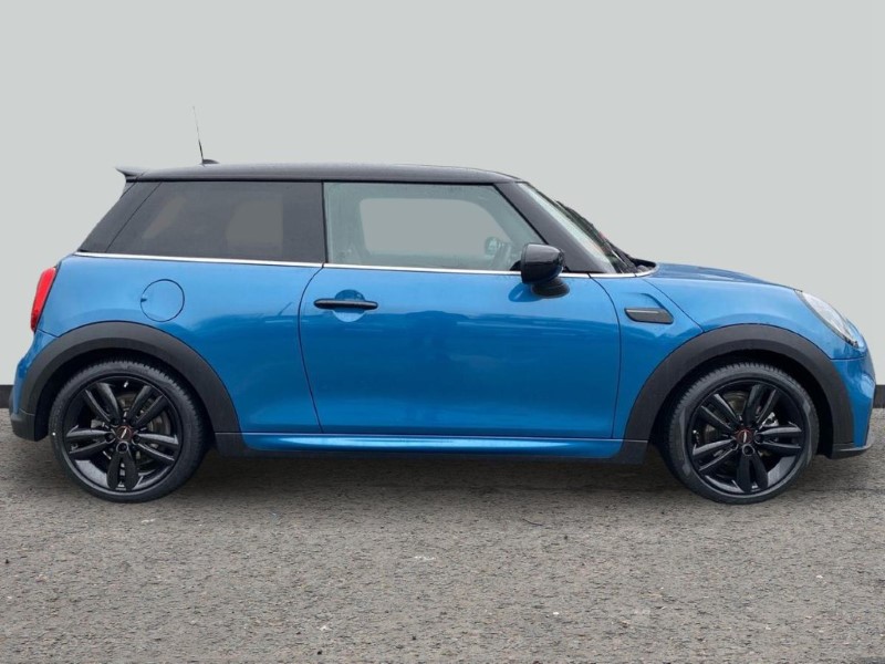 2022 (71) MINI HATCHBACK 1.5 Cooper Sport 3dr 5033165