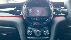 2022 (71) MINI HATCHBACK 1.5 Cooper Sport 3dr 5033187