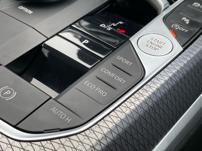 2024 (74) BMW 3 SERIES 320i M Sport 4dr Step Auto 5016222