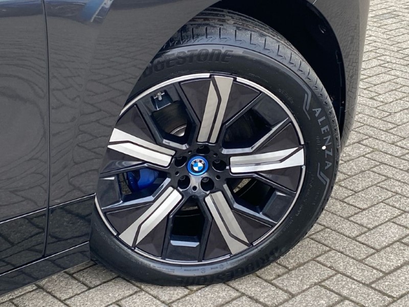 2023 (73) BMW iX 240kW xDrive40 M Sport 76.6kWh 5dr Auto 5023702