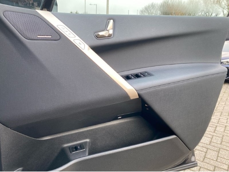 2023 (73) BMW iX 240kW xDrive40 M Sport 76.6kWh 5dr Auto 5023677