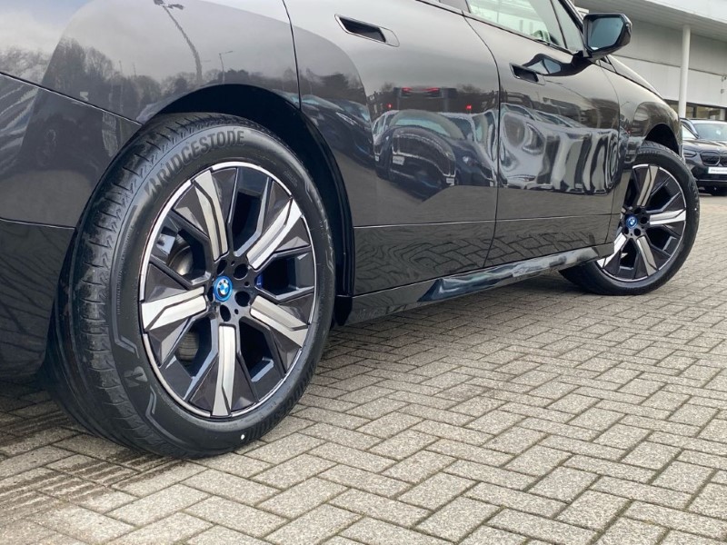 2023 (73) BMW iX 240kW xDrive40 M Sport 76.6kWh 5dr Auto 5023701