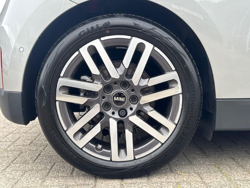 2026 (75) MINI COOPER 135kW E Classic 41kWh 3dr Auto 5650079