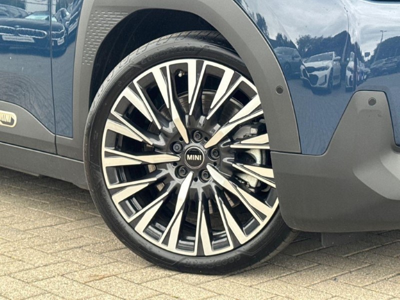 2026 (75) MINI ACEMAN 160kW SE Exclusive 54kWh 5dr Auto 5649955