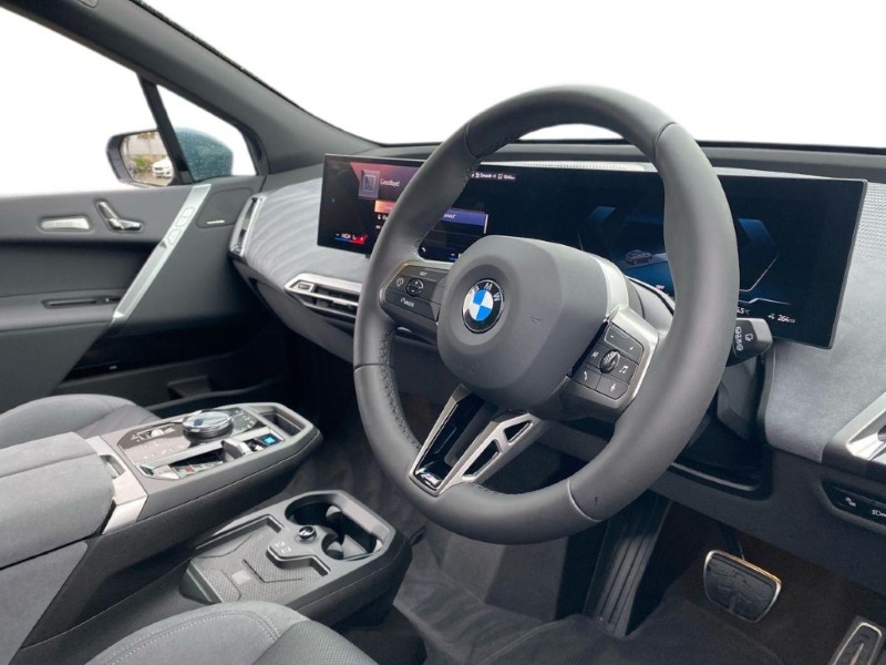 2026 (75) BMW iX 300kW xDrive45 M Sport 101kWh 5dr Auto 5026309